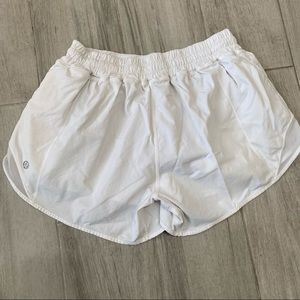 Lululemon Tracker LR Shorts